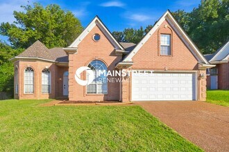 Building Photo - 3688 Richbrook Dr