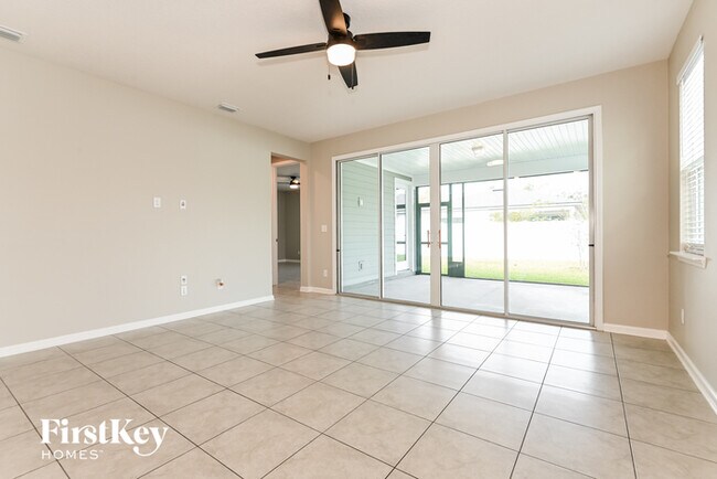 Foto del edificio - 95455 Woodbridge Pkwy