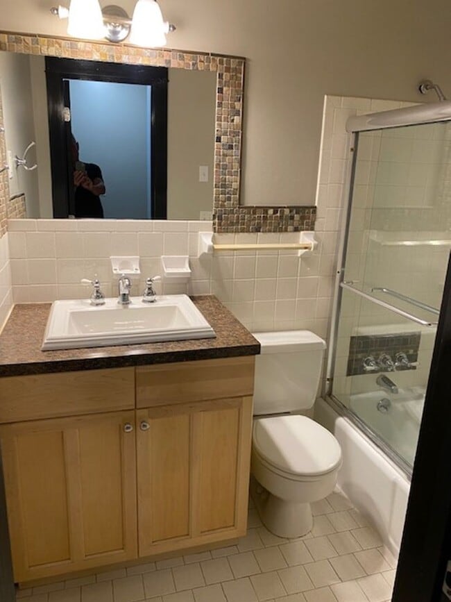 Foto del edificio - Walking distance to downtown Franklin and ...