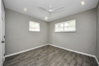 Building Photo - 5435 Pardee St