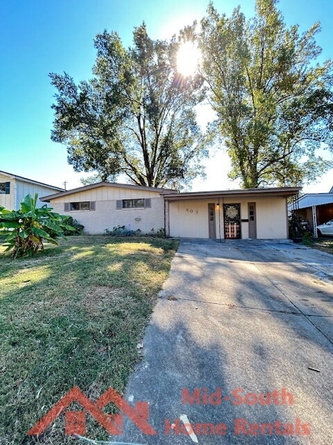 Photo - 803 Ledbetter Ave Apartment