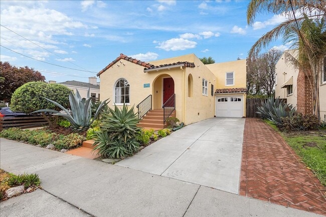 Photo - 250 Lorraine Blvd House