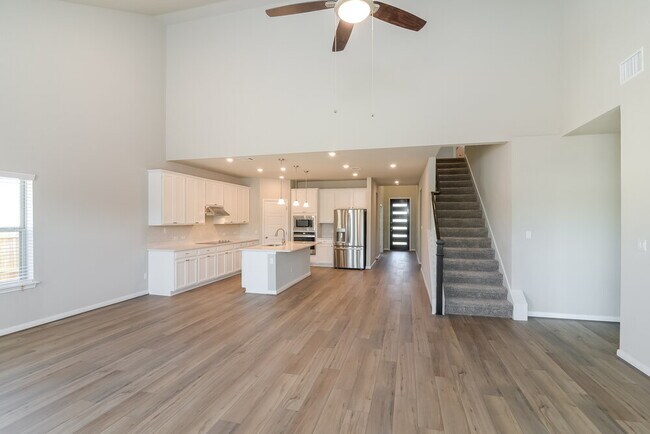 Building Photo - 304 Shelton Pass
