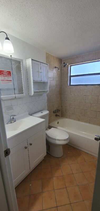 Foto del edificio - 7525 Fox Hollow Dr