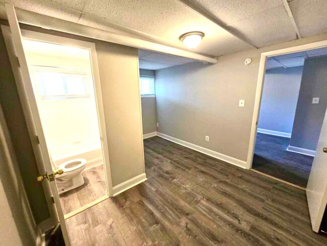 Building Photo - 801 Butternut St NW