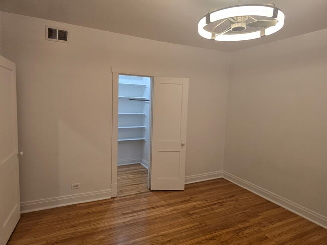 Building Photo - 2896 S Archer Ave