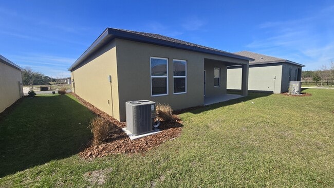 Building Photo - 2443 Grey Hawk Dr