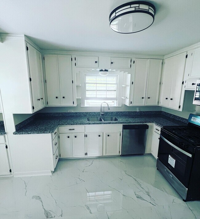 Foto del edificio - 7017 2nd St