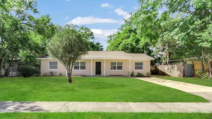 Primary Photo - 5836 Beechmont Blvd