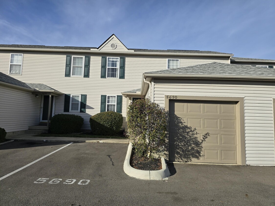 Primary Photo - 5690 Kilbury Ln