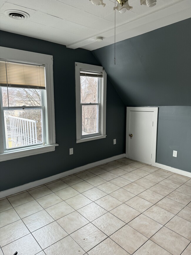 Dining Room - 36 Savoy St