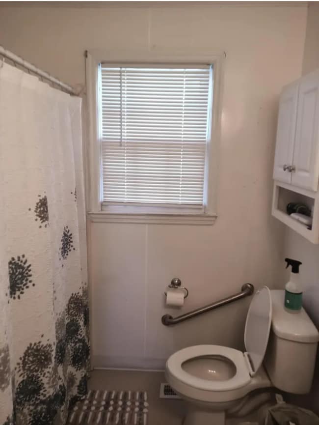 Foto del edificio - 2753 Deans Bridge Rd