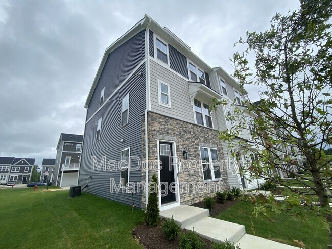 Foto del edificio - 4815 Jackson Village Pky