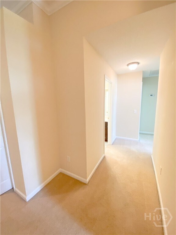 Foto del edificio - 139 Fire Thorn Ln