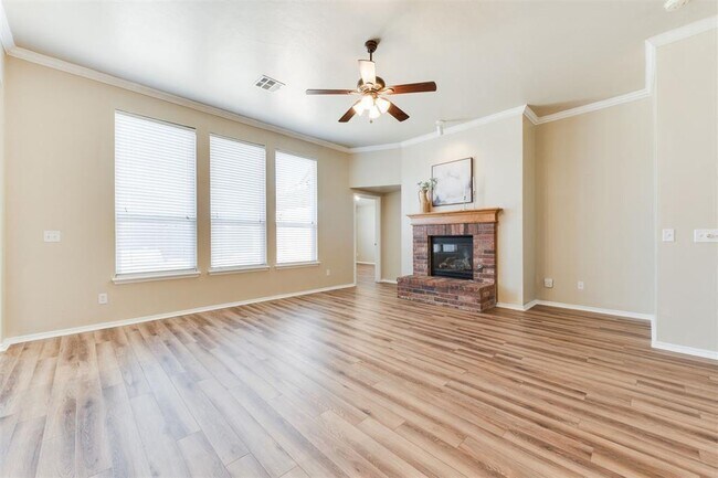 Foto del edificio - 14101 Saw Mill Rd