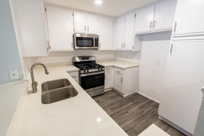 Foto del interior - 5235 Kester Ave