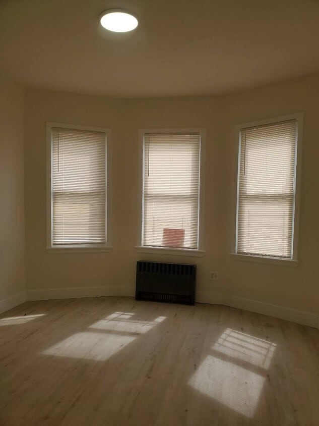 Building Photo - 113 Winter Ave
