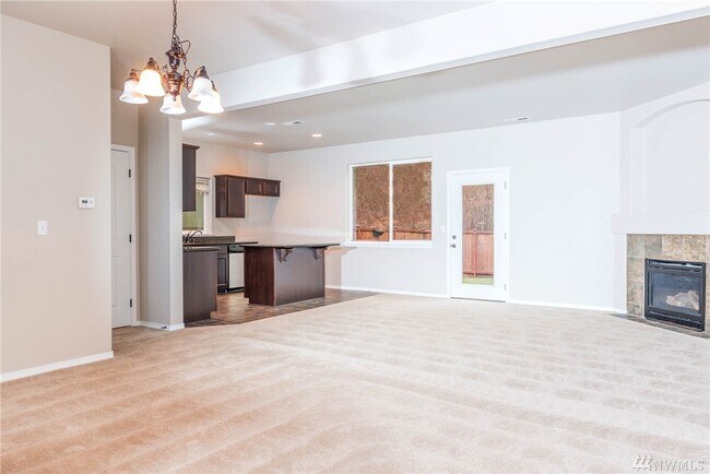 Foto principal - 7730 181st Street East