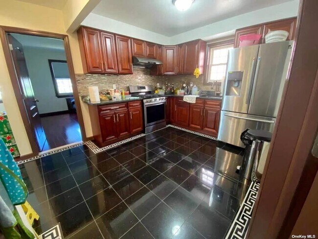 Building Photo - 57-11-57146 146th St