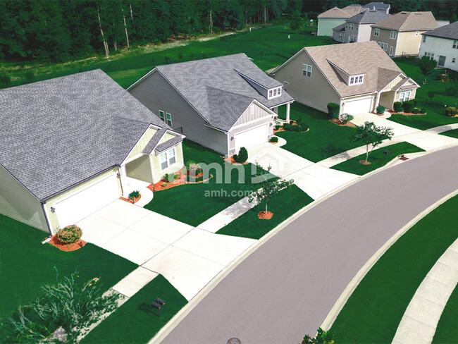 Foto del edificio - 893 Sunny Stroll Dr