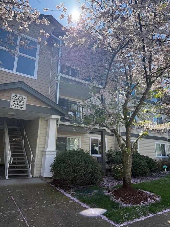 Photo - 770 NW 185th Ave (Beaverton, OR) Apartment