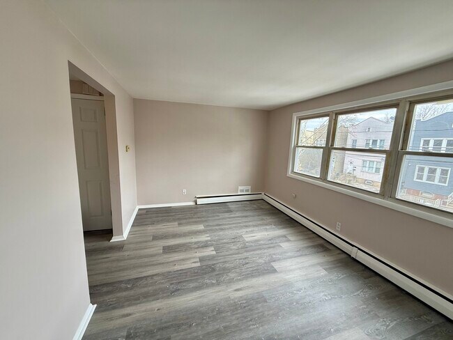 Building Photo - 271 Lexington Ave