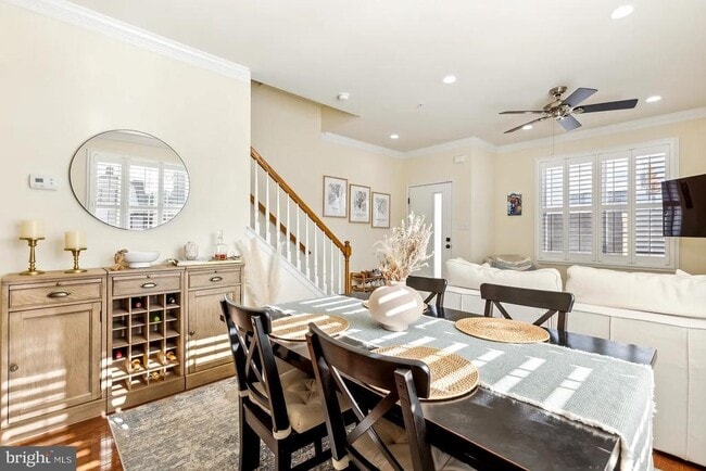 Building Photo - 103 Front St