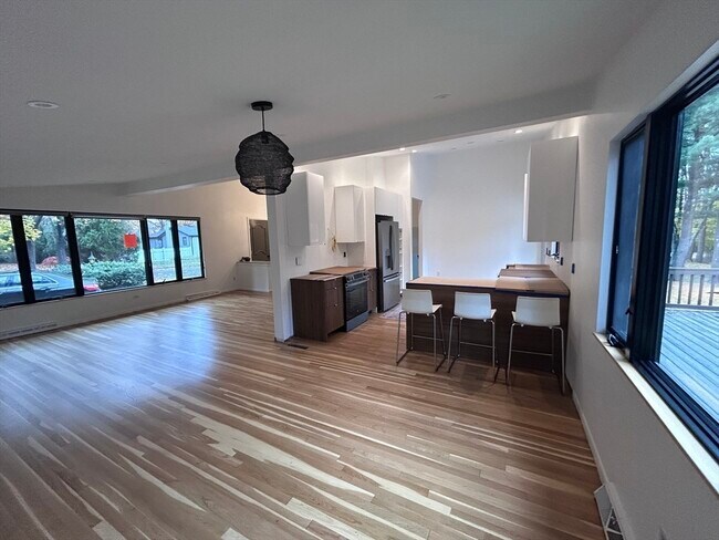 Foto del edificio - 44 Marla Cir