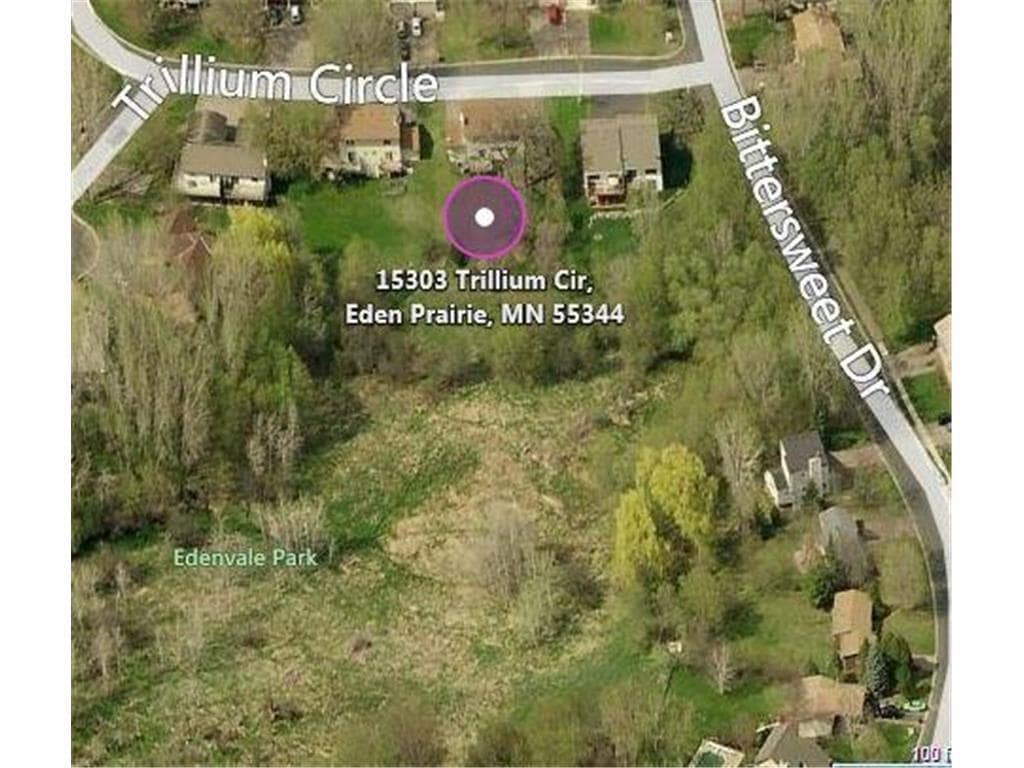 Primary Photo - 15303 Trillium Cir