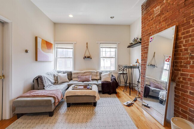 Foto del edificio - 56 Madison St