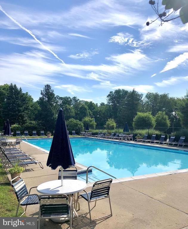 Foto del edificio - 61 Ramsgate Ct