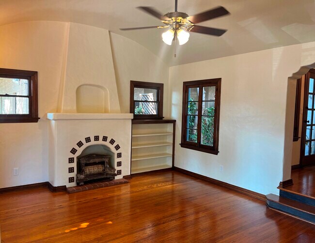 Foto del edificio - 1040 Prospect Ave