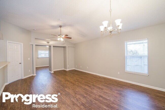 Foto del edificio - 10439 Brookwood Bluff Rd S