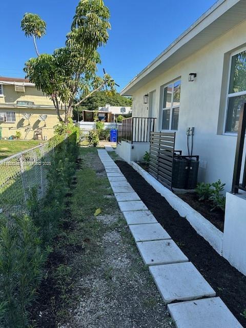 Foto del edificio - 1191 NW 40th St