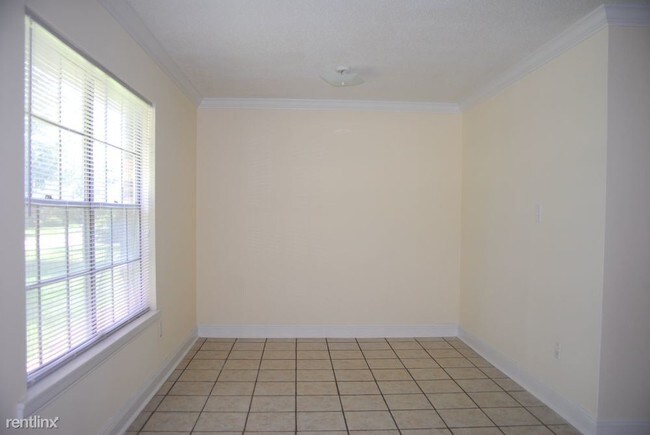 Building Photo - 3 br, 2 bath House - 100 Ralph Dr