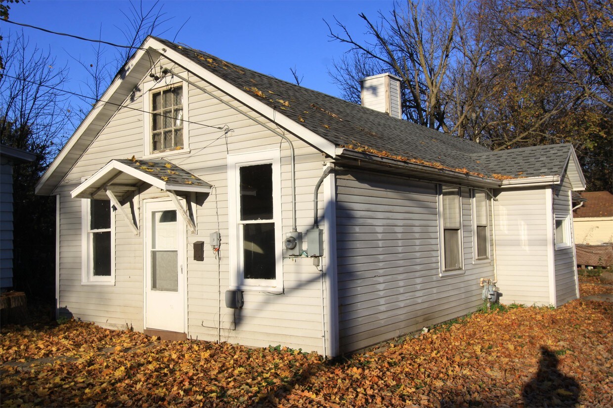 Primary Photo - 436 S Franklin St