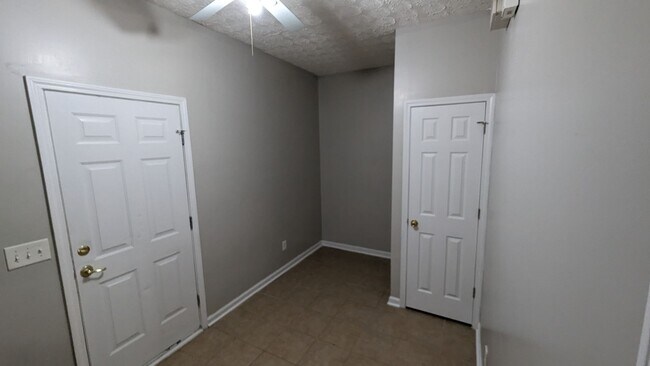 Foto del edificio - 3 BED 2 BATH located in Elberta