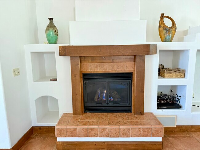 Foto del edificio - 1719 N Sage Cir