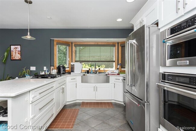 Foto del edificio - 30384 Castleford Ct