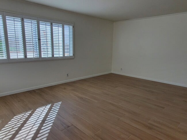 Photo - 19661 Bluefield Plz House