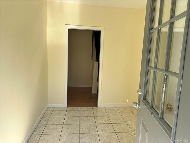 Foto del edificio - 14 Givens Ln