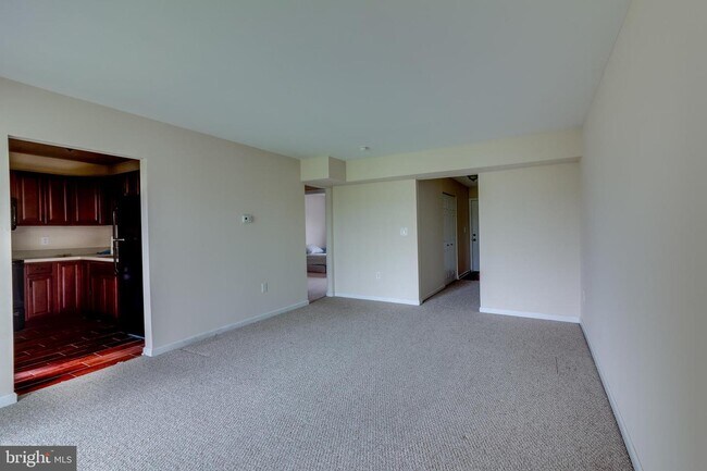 Foto del edificio - 1011 Jardin Ct