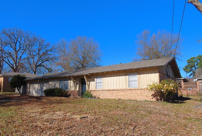 Foto del edificio - Lovely 3 Bedroom, 2 Bath House in Tyler!