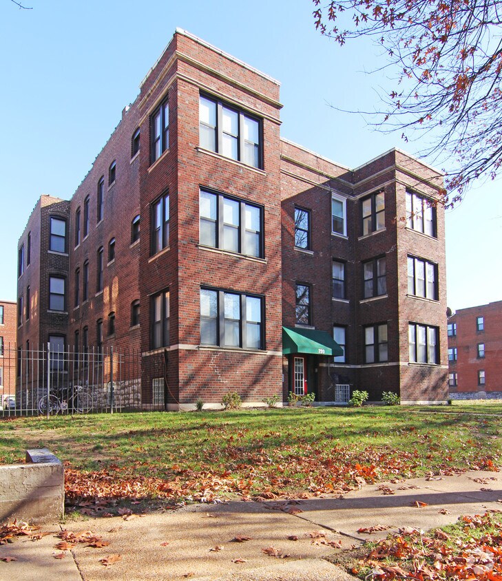 Primary Photo - 720 Interdrive St