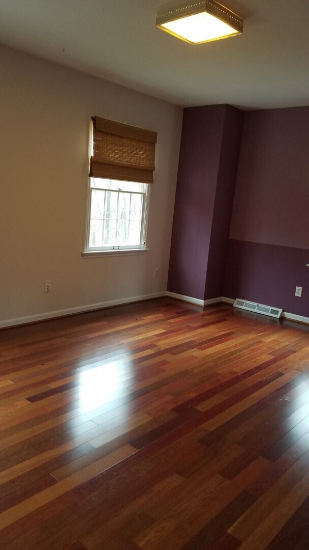 Foto del edificio - Beautiful, Executive Home located on Bloom...