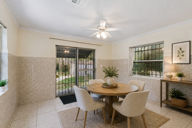 Foto del edificio - 1227 Merritt St