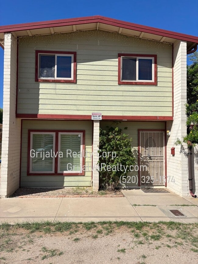 Building Photo - 1444 S Palo Verde Ave