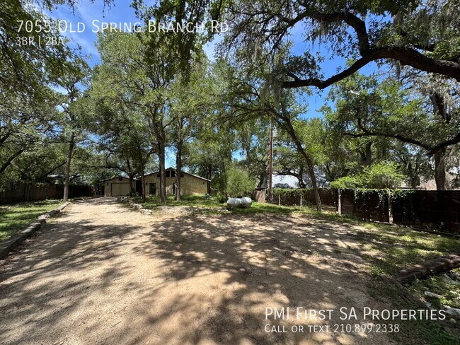 Foto del edificio - 7055 Old Spring Branch Rd