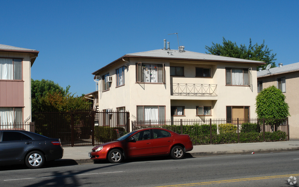 Primary Photo - 6327-6333 Coldwater Canyon Ave