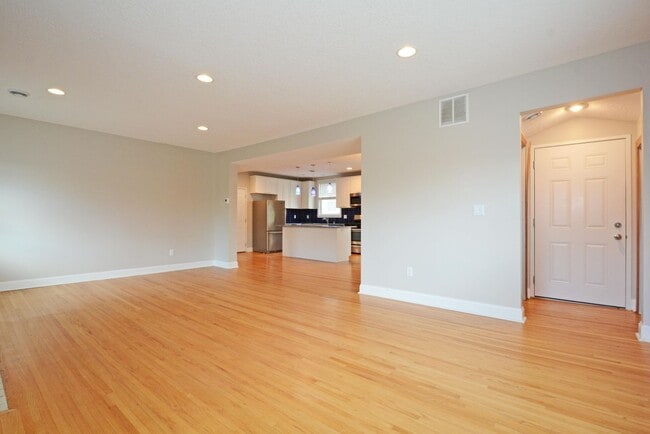 Foto del edificio - 3552 Irving Ave S